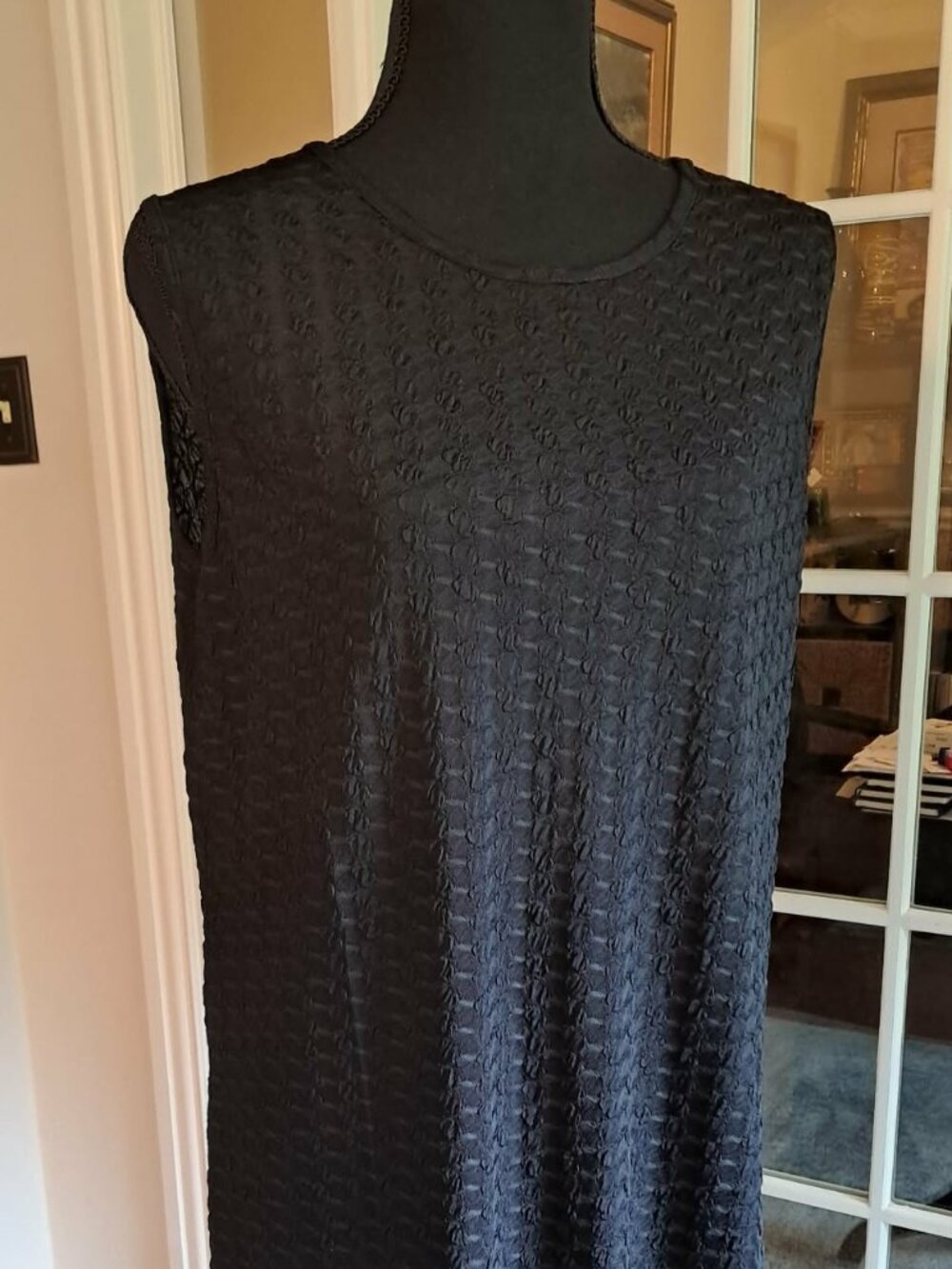 Black Textured Sleeveless Dress Size L - Picture 3 of 7